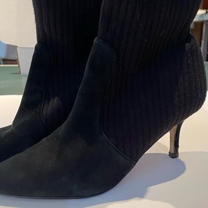 Marc Fisher Black knit pull on boots size 7 1/2 used but new heel taps